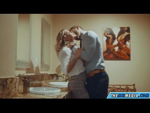 ❤️ Когато наедряла блондинка ви съблазни в обществена тоалетна ❤️❌ Порн видео в bg.xxxnd-com.ru ️